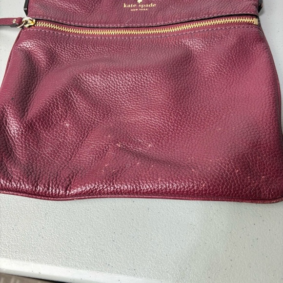 Kate Spade Burgundy Red Pebbled Leather Crossbody Purse Shoulder Bag Zip Closure - Picture 12 of 14